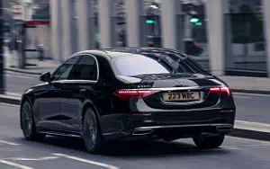   Mercedes-Benz S 580 e L AMG Line UK-spec - 2022