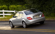 Обои автомобили Mercedes-Benz C300 Luxury - 2007