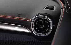   Mercedes-AMG C 43 4MATIC US-spec - 2022