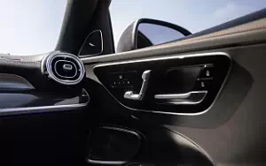   Mercedes-AMG C 43 4MATIC US-spec - 2022