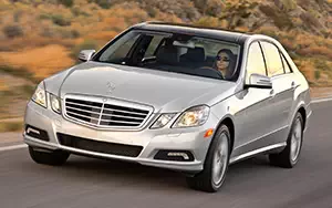 Обои автомобили Mercedes-Benz E350 Luxury US-spec - 2010