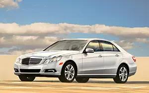 Обои автомобили Mercedes-Benz E350 Luxury US-spec - 2010