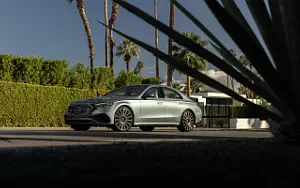   Mercedes-Benz E 350 4MATIC AMG Line US-spec - 2024