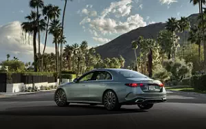   Mercedes-Benz E 350 4MATIC AMG Line US-spec - 2024