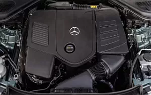   Mercedes-Benz E 350 4MATIC AMG Line US-spec - 2024
