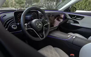  Mercedes-Benz E 350 4MATIC AMG Line US-spec - 2024