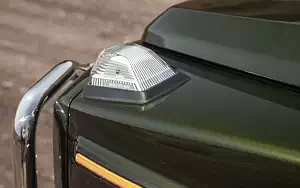   Mercedes-Benz G 550 US-spec - 2018
