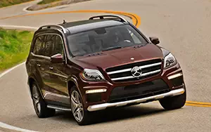   Mercedes-Benz GL63 AMG US-spec - 2013