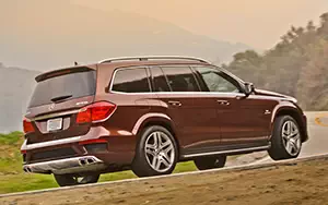   Mercedes-Benz GL63 AMG US-spec - 2013
