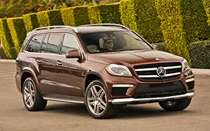   Mercedes-Benz GL63 AMG US-spec - 2013