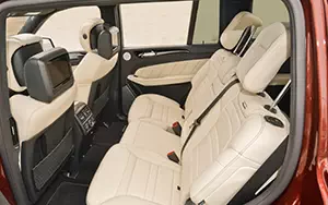   Mercedes-Benz GL63 AMG US-spec - 2013