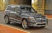   Mercedes-Benz GLK350 4MATIC US-spec - 2013