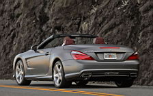   Mercedes-Benz SL550 US-spec - 2013
