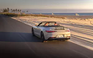   Mercedes-AMG SL 43 US-spec - 2023