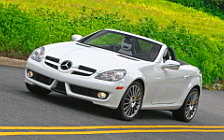 Обои автомобили Mercedes-Benz SLK300 Diamond White Edition - 2009