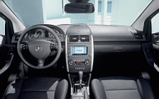 Обои автомобили Mercedes-Benz A200 Avantgarde 3door 2004