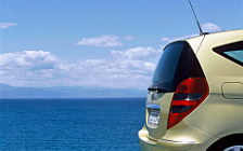 Обои автомобили Mercedes-Benz A200 Avantgarde 3door 2004