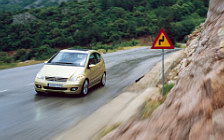 Обои автомобили Mercedes-Benz A200 Avantgarde 3door 2004