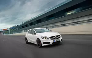   Mercedes-Benz A45 AMG - 2013