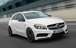   Mercedes-Benz A45 AMG - 2013