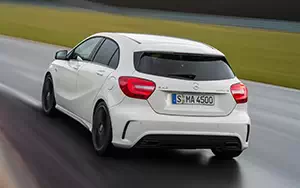   Mercedes-Benz A45 AMG - 2013