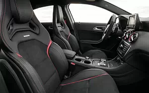   Mercedes-Benz A45 AMG - 2013