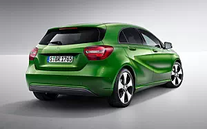 Обои автомобили Mercedes-Benz A 200 Style - 2009