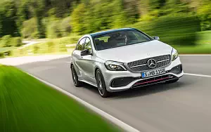 Обои автомобили Mercedes-Benz A 250 Sport AMG Line - 2009