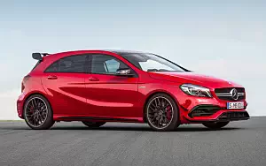   Mercedes-AMG A 45 4MATIC - 2009