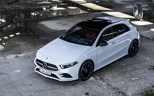 Обои автомобили Mercedes-Benz A 180 d AMG Line - 2018