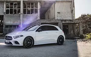 Обои автомобили Mercedes-Benz A 180 d AMG Line - 2018