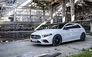   Mercedes-Benz A 180 d AMG Line - 2018