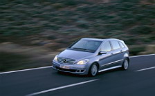 Обои автомобили Mercedes-Benz B200 CDI 2005