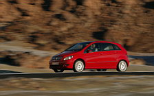   Mercedes-Benz B200 Turbo 2005
