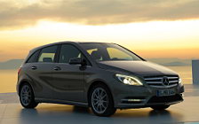   Mercedes-Benz B180 CDI - 2011