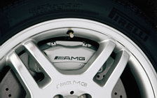   Mercedes-Benz C32 AMG - 2000