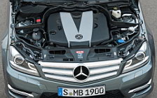 Обои автомобили Mercedes-Benz C300 CDI 4MATIC Estate AMG Sports Package - 2011