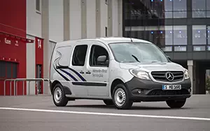 Обои автомобили Mercedes-Benz Citan 109 CDI Mobile Workshop Bott - 2013