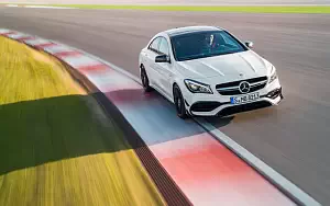 Обои автомобили Mercedes-AMG CLA 45 4MATIC - 2016
