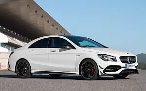 Обои автомобили Mercedes-AMG CLA 45 4MATIC - 2016