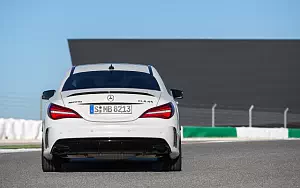   Mercedes-AMG CLA 45 4MATIC - 2016