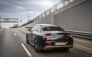   Mercedes-Benz CLA 250 4MATIC AMG Line Edition Orange Art - 2019