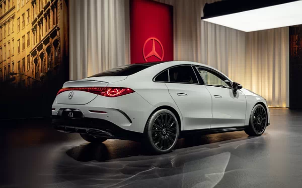   Mercedes-Benz CLA-class AMG Line - 2025