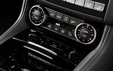  Mercedes-Benz CLS-class - 2010