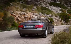 Обои автомобили Mercedes-Benz E350 CGI Cabriolet - 2010