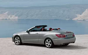   Mercedes-Benz E350 CGI Cabriolet - 2010