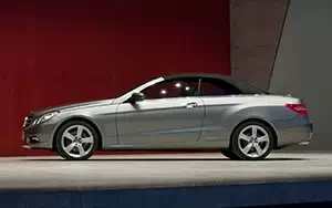   Mercedes-Benz E350 CGI Cabriolet - 2010