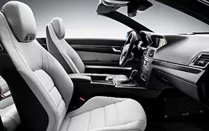   Mercedes-Benz E350 CGI Cabriolet - 2010
