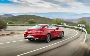   Mercedes-Benz E 220 d Coupe Avantgarde - 2017