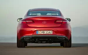   Mercedes-Benz E 220 d Coupe Avantgarde - 2017